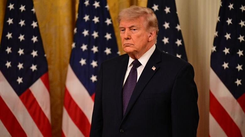 Trump, mutabakata uygun davranmaması halinde İran'ı bombalayabileceğini söyledi