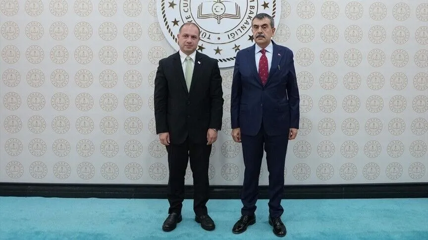 Milli Eğitim Bakanı Tekin, Gürcü mevkidaşı Mikanadze ile görüştü