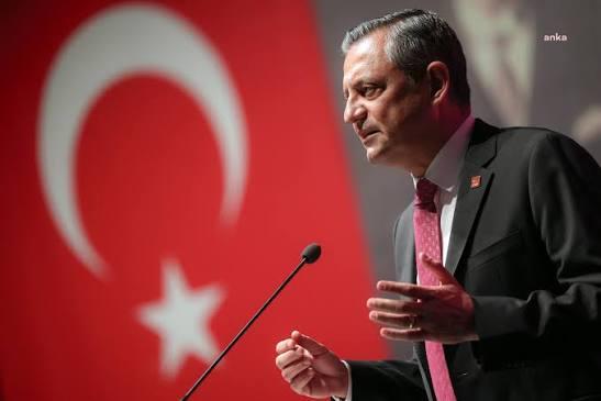 Özgür Özel, çerçeve yasa teklifini değerlendirdi: Siyasi yaklaşımımızda bir değişiklik yok ancak usul ve üslup açısından yanlış
