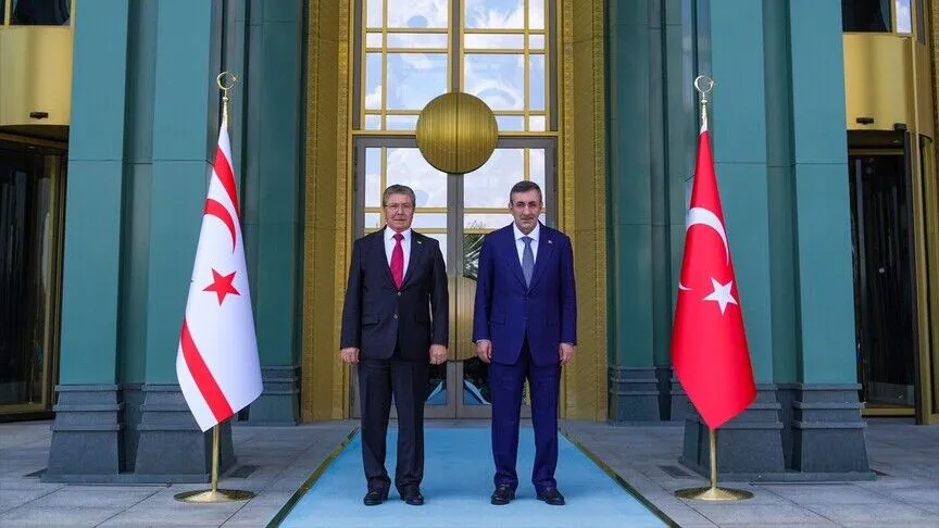 Cumhurbaşkanı Yardımcısı Yılmaz, KKTC Başbakanı Üstel ile görüştü