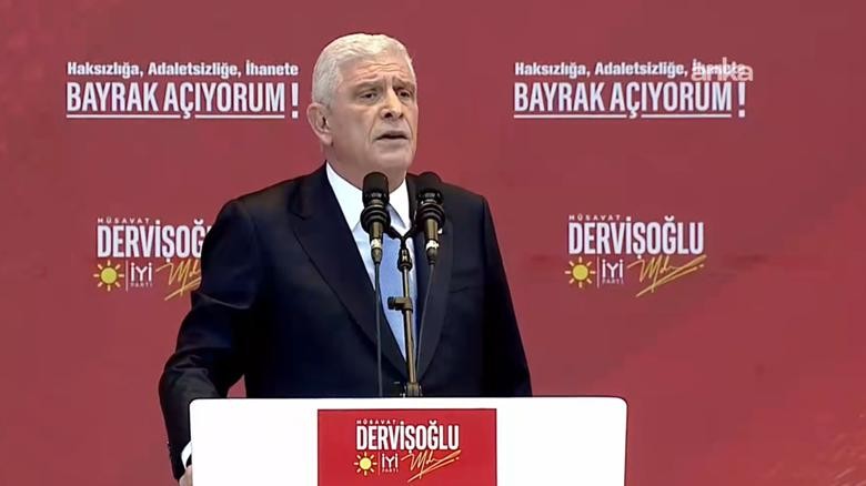 İYİ Parti'den Aksaray'da 'Bayrak Açıyorum' Mitingi. Dervişoğlu Halka Seslendi